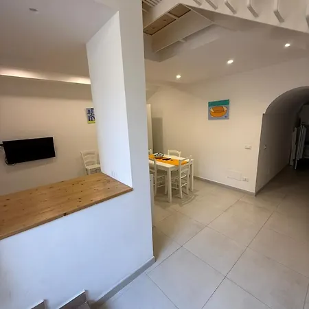 Zaras 11 Apartment